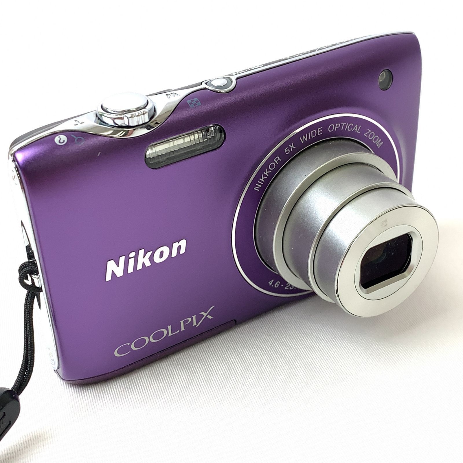 コンパクトカメラ