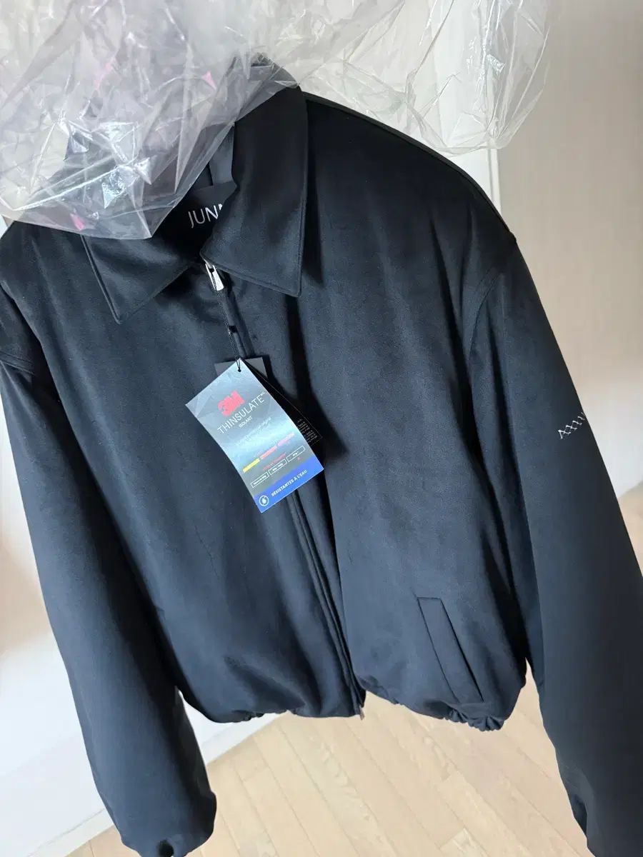 ジュン JUN J 52 ツアーベルベット ブラック