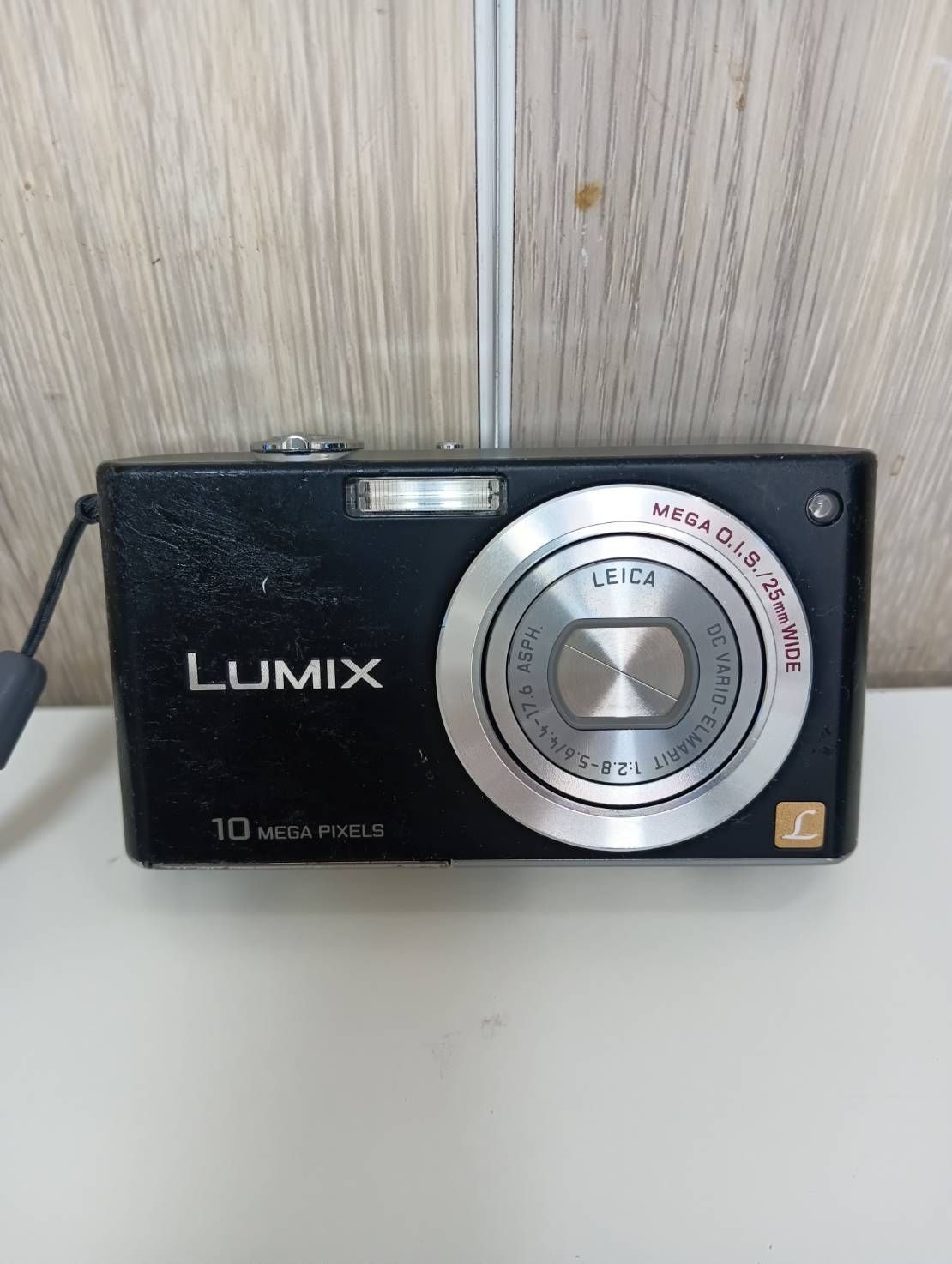 中古品】 Panasonic パナソニック デジタルカメラ LUMIX DMC-FX35