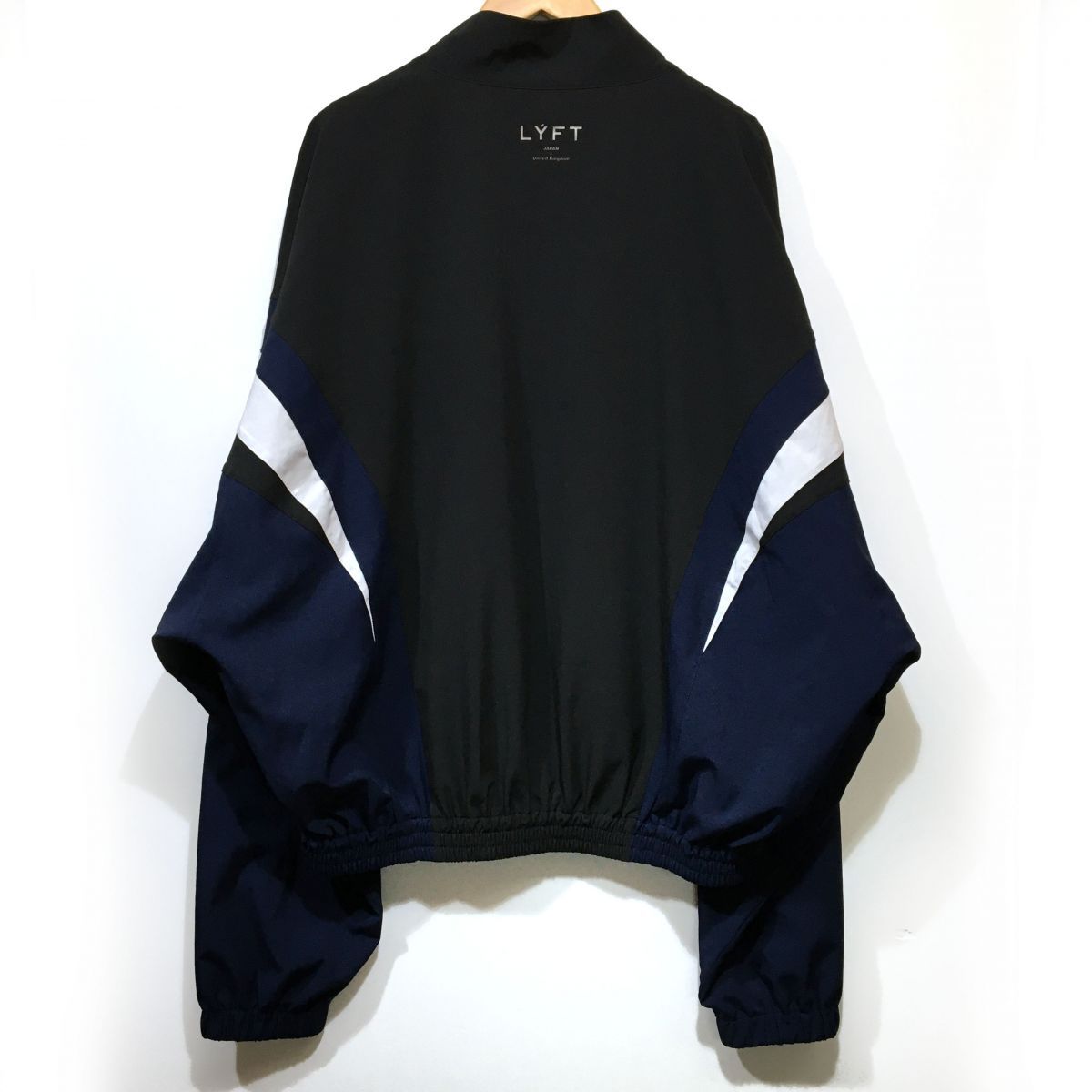 LYFT Oversize Track Jacket サイズL ブラック/ネイビー M-JK-1247 