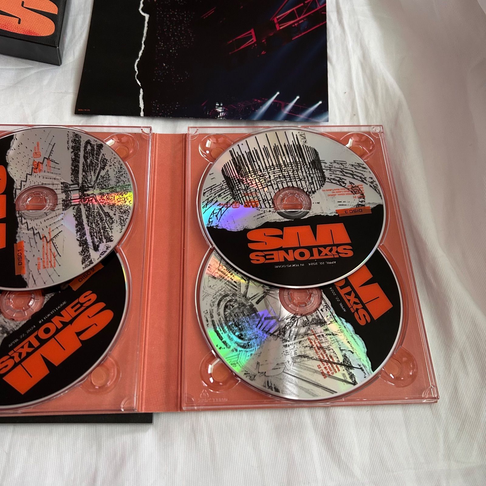 新品未使用　SixTONES LIVE 2024 Blu-ray CDセット SixTONES LIVE VVS 2024 初回盤 2Blu-ray ストーンズ - メルカリ