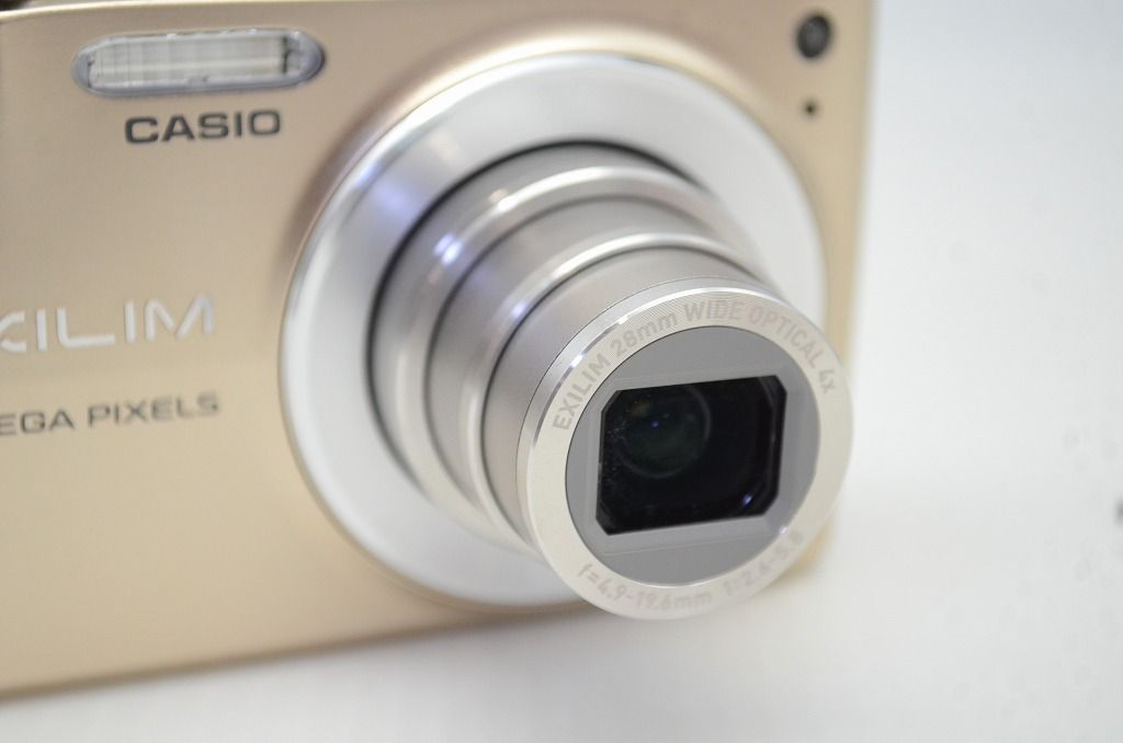CASIO カシオ EXILIM EX-Z400 コンパクトデジタルカメラ ゴールド 元箱