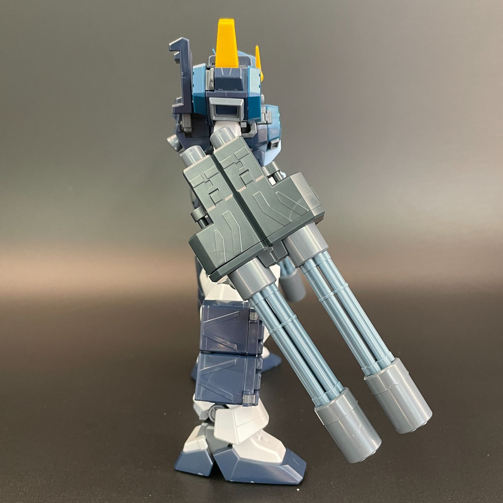 模型・プラモデル ガンプラ【品】 MG 1/100 ガンダムヘビーアームズ