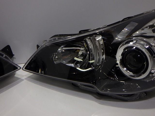 レガシィ ヘッドライト左右 HID BR BM 100-20061 5N 84001AJ161/AJ171