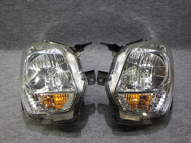 専用ページです ワゴンR ヘッドライト 左右 ハロゲン MH34S 前期 100-59269 フレア等