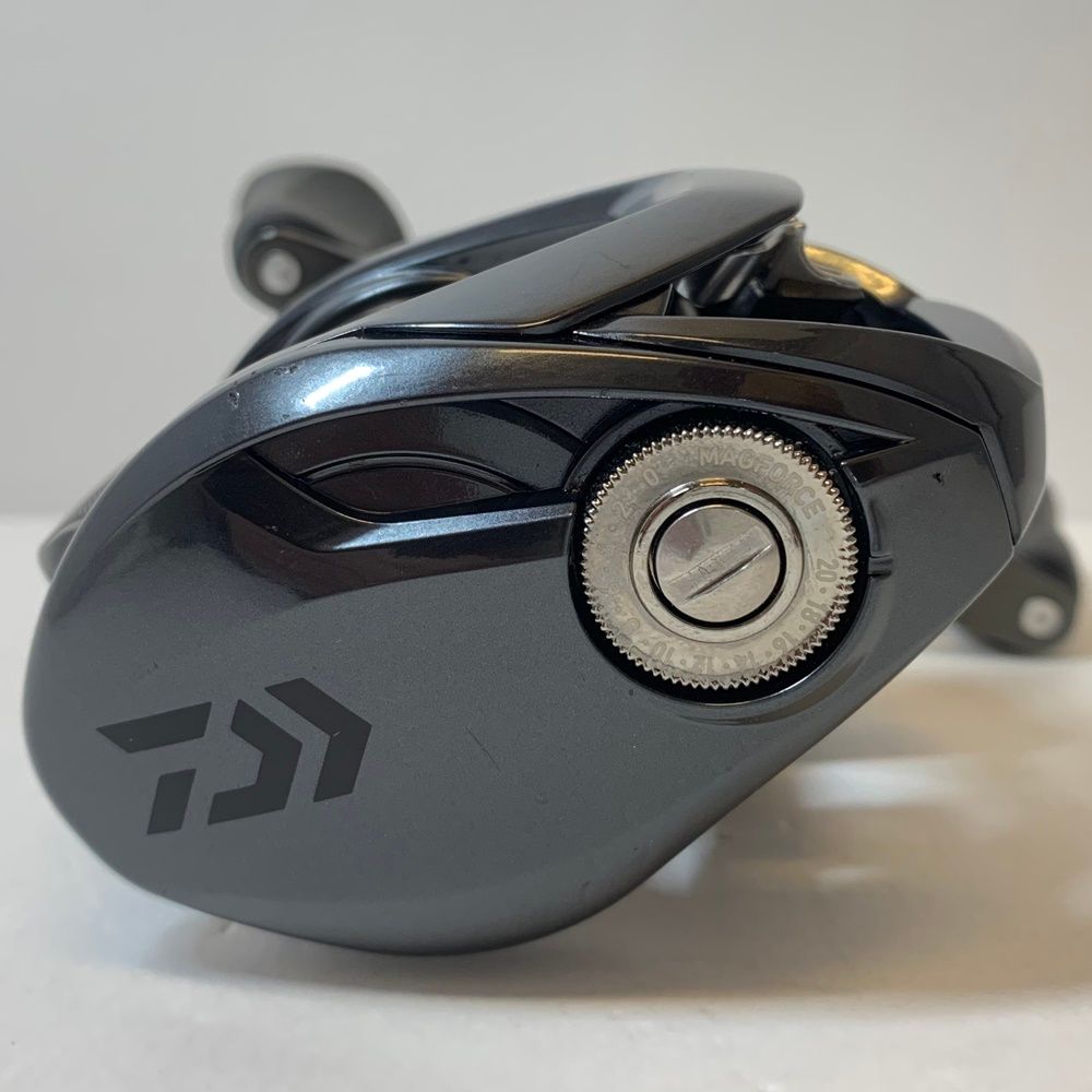 加古川店】 中古 Daiwa | ダイワ リール 21タトゥーラTW 400HL