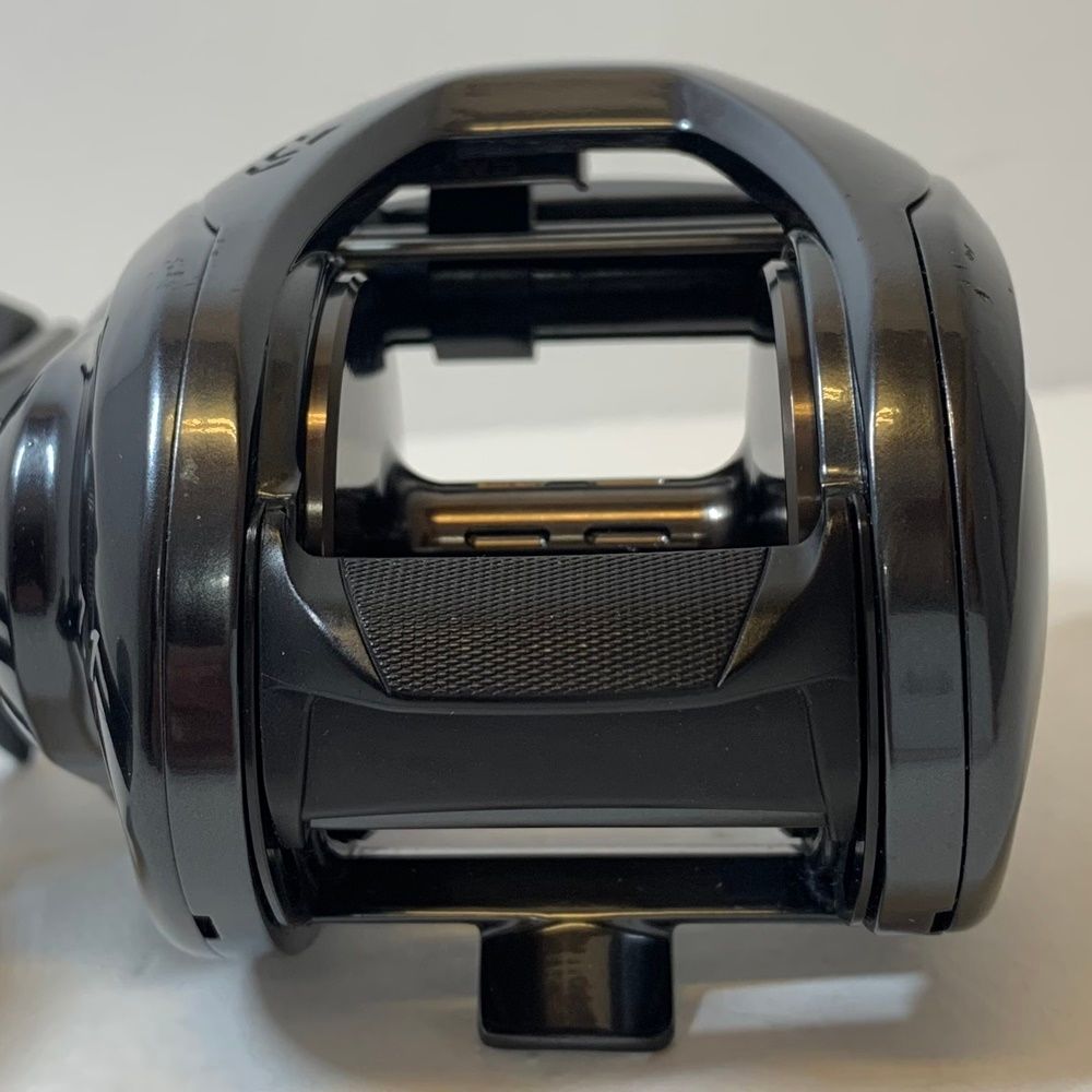 加古川店】 中古 Daiwa | ダイワ リール 21タトゥーラTW 400HL