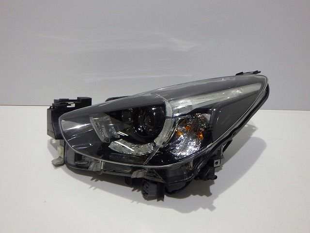 デミオ 左ヘッドライト LED DJ 前期 100-18373 Z D09L-51-041F