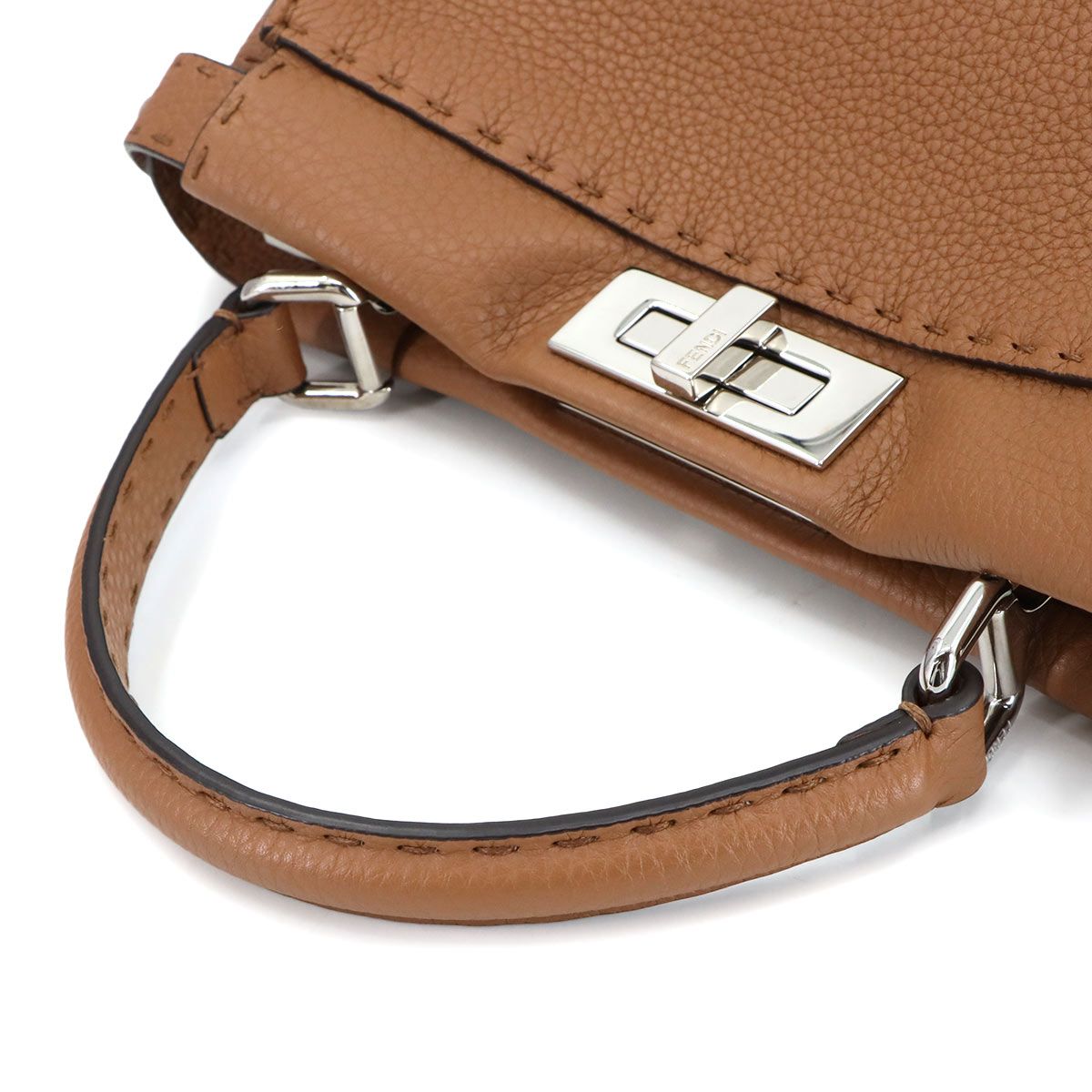 新品同様 フェンディ FENDI セレリア ピーカブー レギュラー 2way