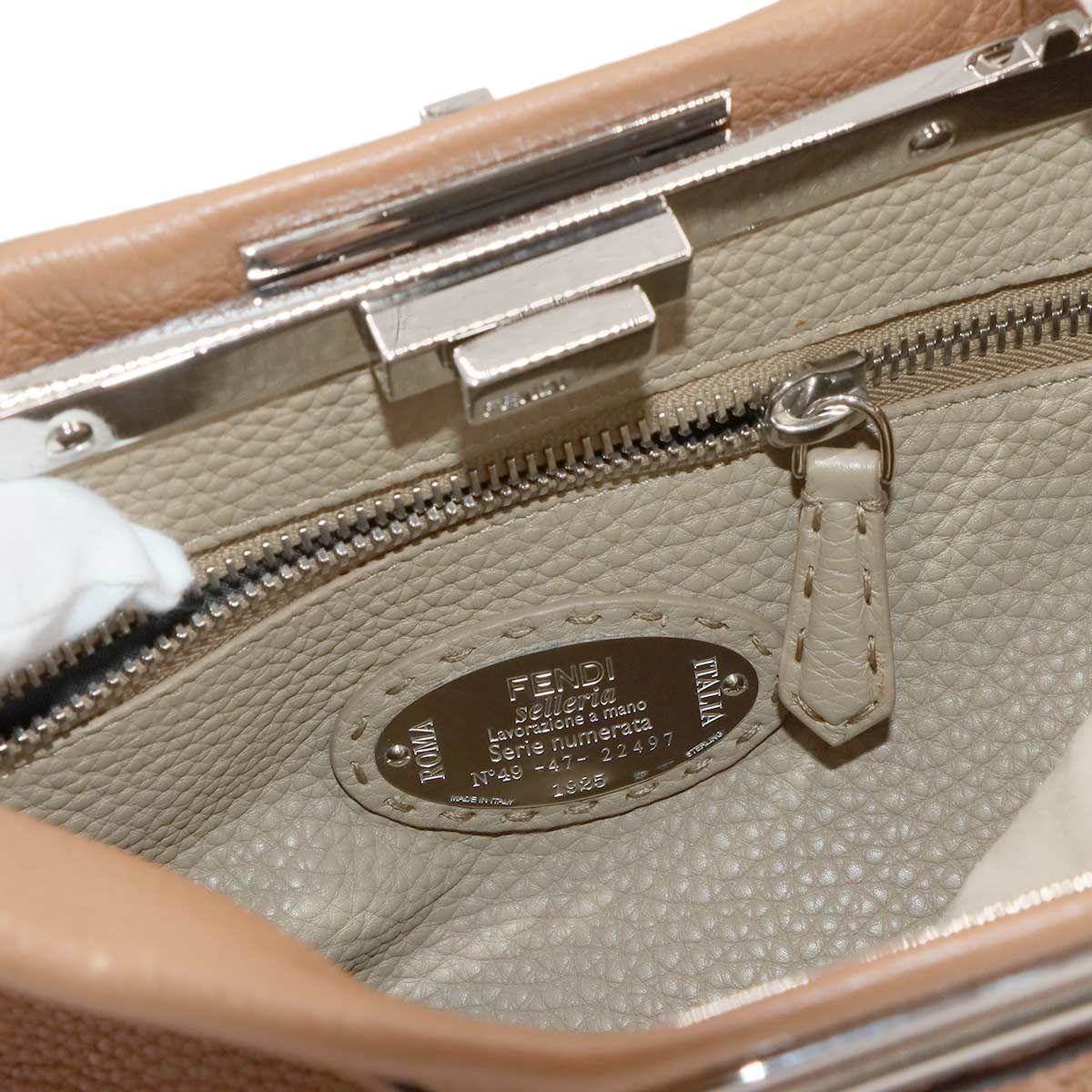 新品同様 フェンディ FENDI セレリア ピーカブー レギュラー 2way