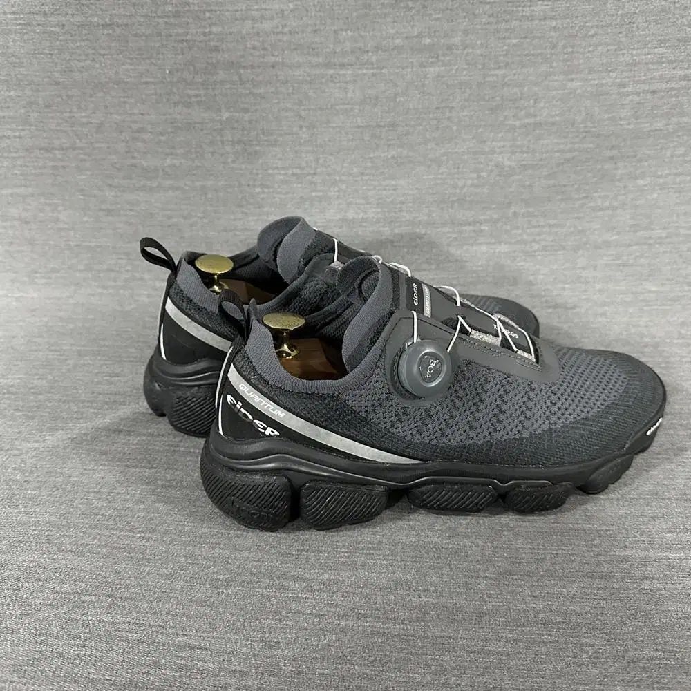 アイダー クォンタム GORE-TEX BoA 登山靴 メンズ 255 mm s 1114