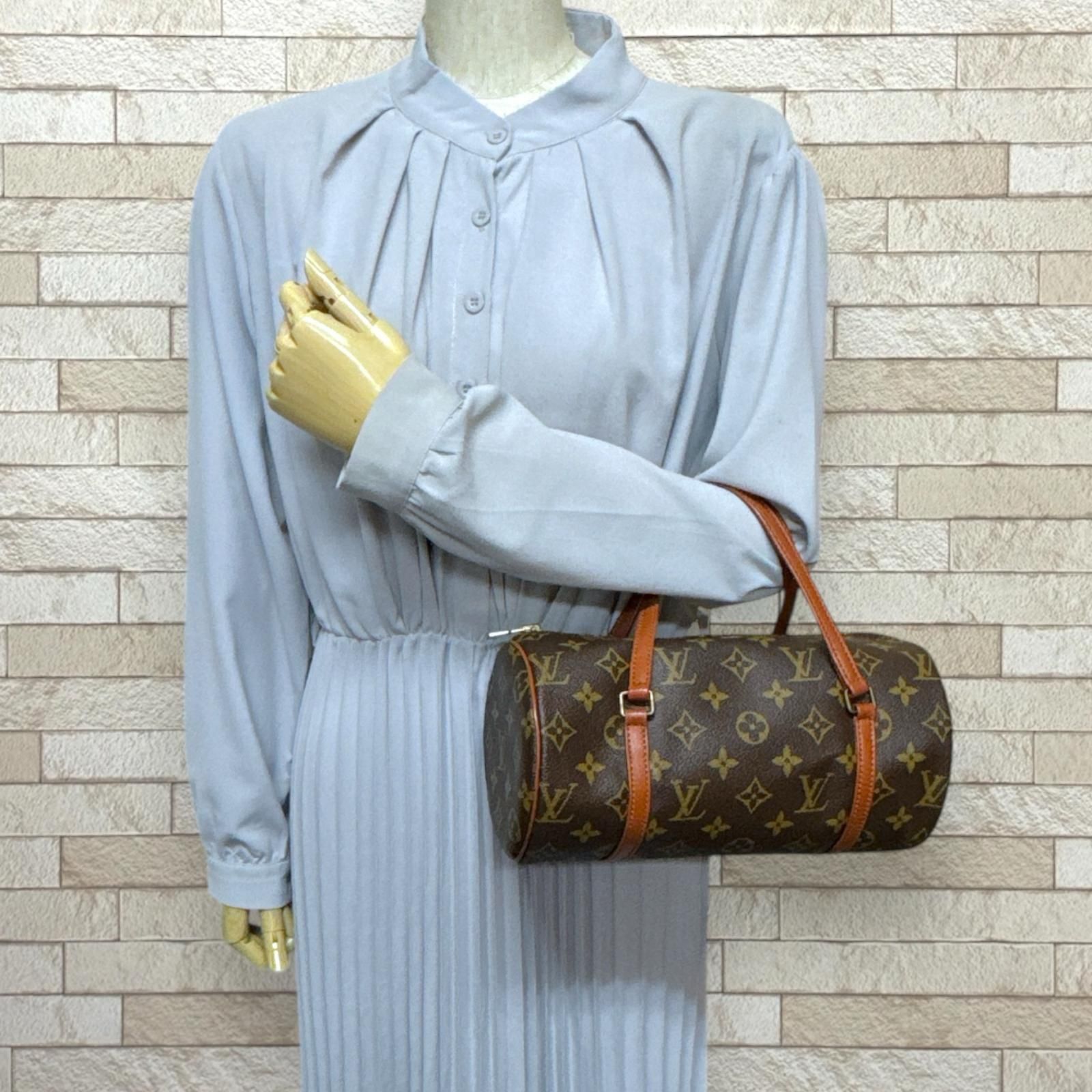 ルイヴィトン パピヨン26 モノグラム ハンドバッグ モノグラム