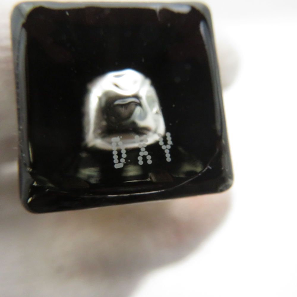 エッセンシャルセンツ 香水