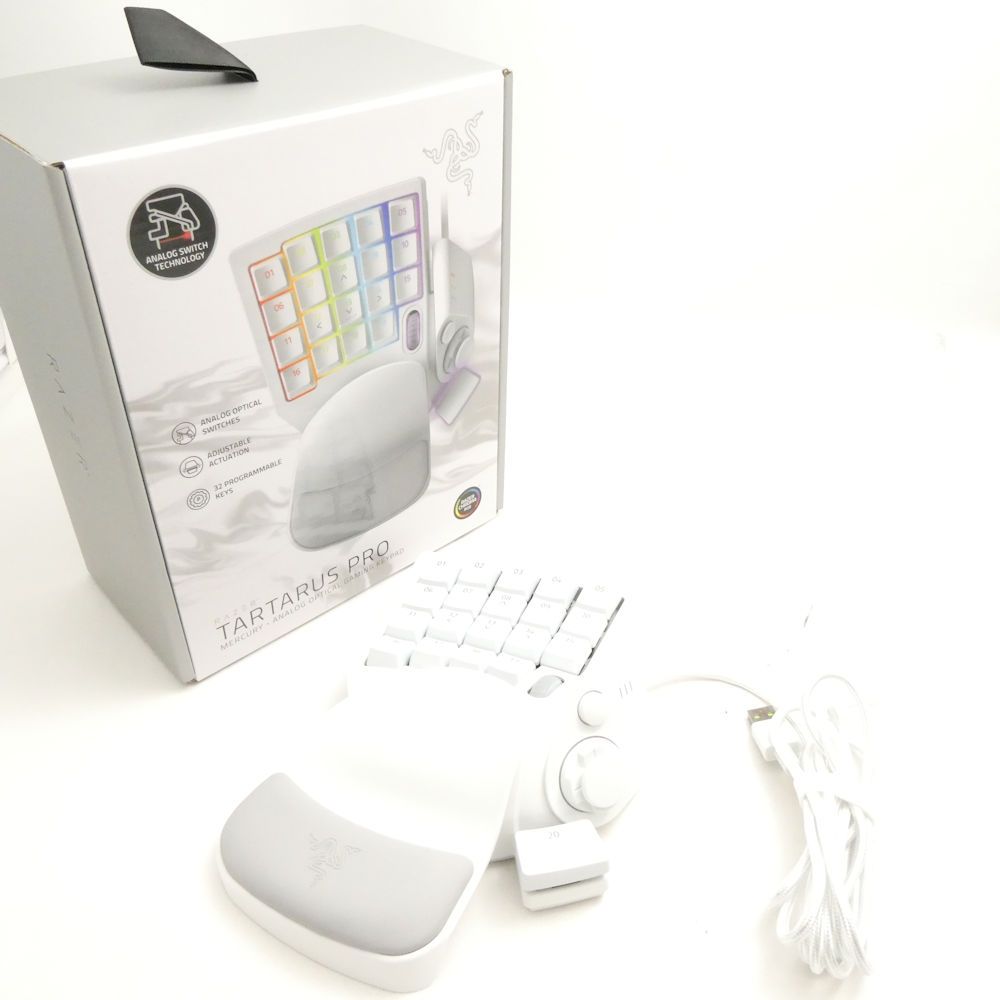 RAZER レイザー RZ 07-0311 Tartarus Pro ゲーミングキーパッド 左手用 マーキュリーホワイト eスポーツ HO 653