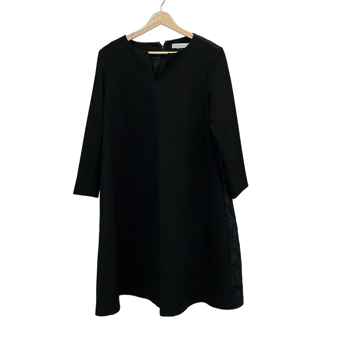 美品！アドーア ADORE ワンピース 38 毛 黒 ブラック ADORE(アドーア) ワンピース サイズ38 M レディース美品 - 黒 七分袖