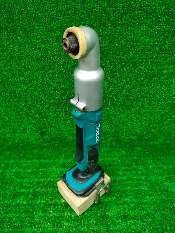 充電式アングルインパクトドライバ