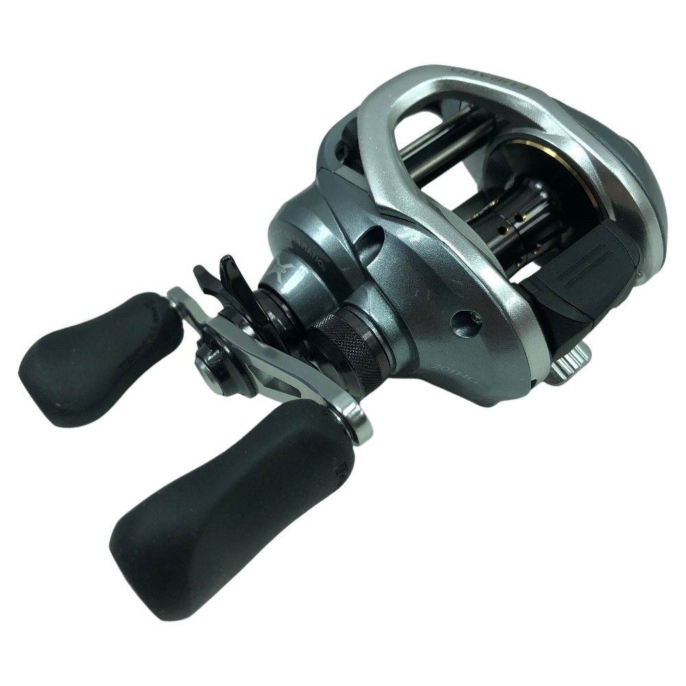割引 ΣΣSHIMANO シマノ ベイトリール 15クラド 201HG Amazon | シマノ
