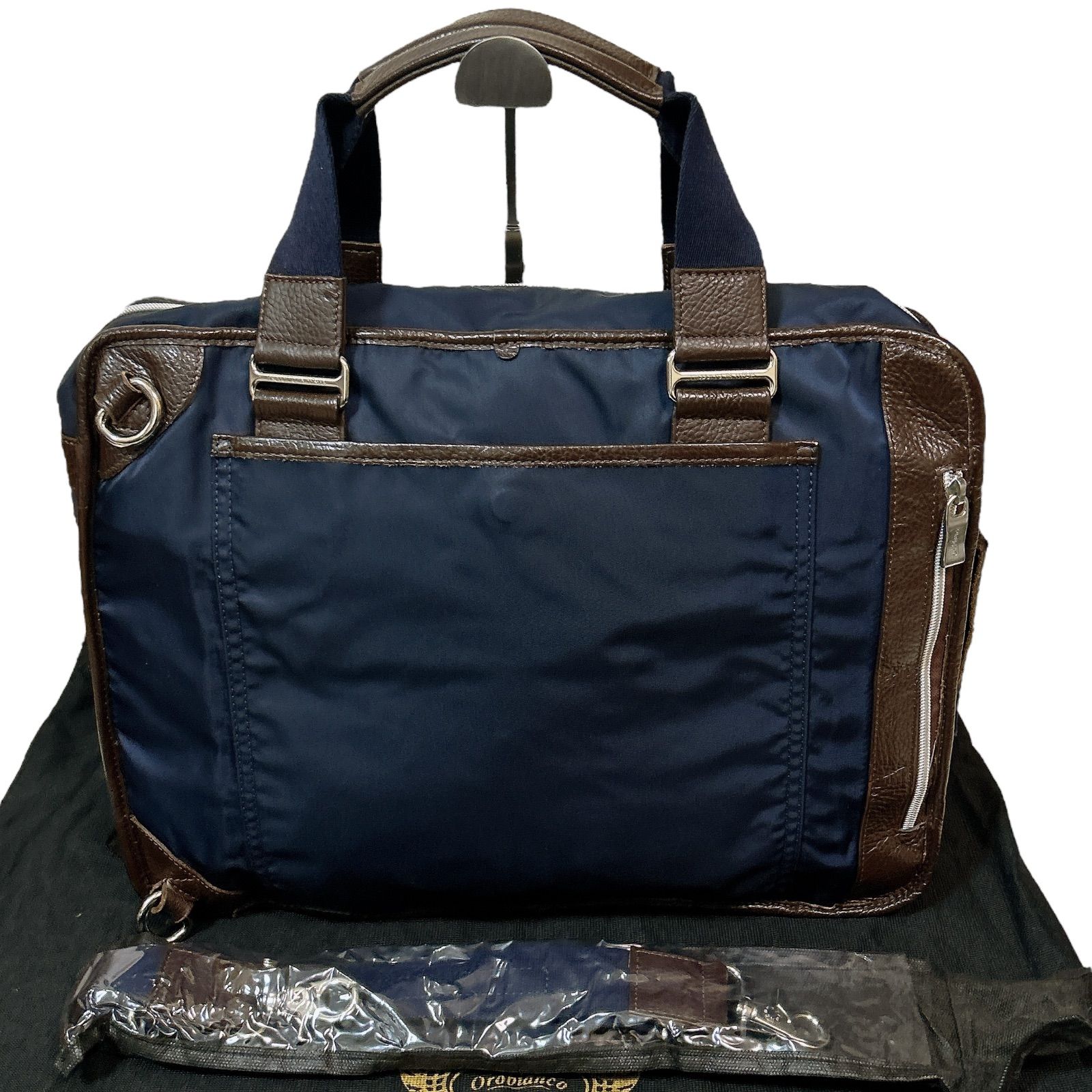 【美品】 オロビアンコ ビジネスバッグ ブリーフケース 3way ネイビー ブリーフケース オロビアンコ 3way」の人気商品一覧 | 安い商品を通販