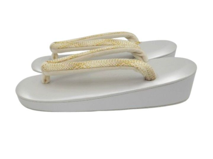 草履 M 紗織 沙織 礼装用 女性 レディース 礼装用草履 結婚式 黒留袖 訪問着 入学式 七五三 痛くない 和装草履 着物草履 シルバー 上品 痛くない草履 おしゃれ 紗織草履 紗織ブランド 銀地 組紐 ゴールド No.11