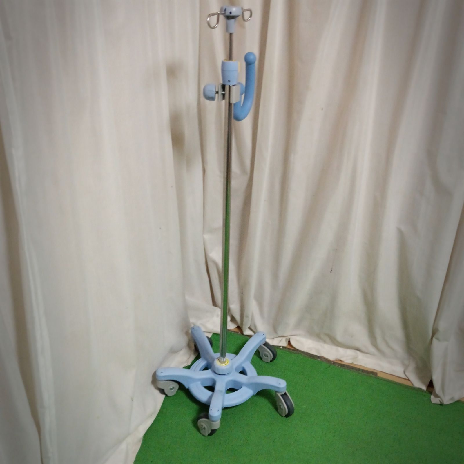 OT-NG01204) パラマウントベッド IVスタンド KC-508 点滴スタンド