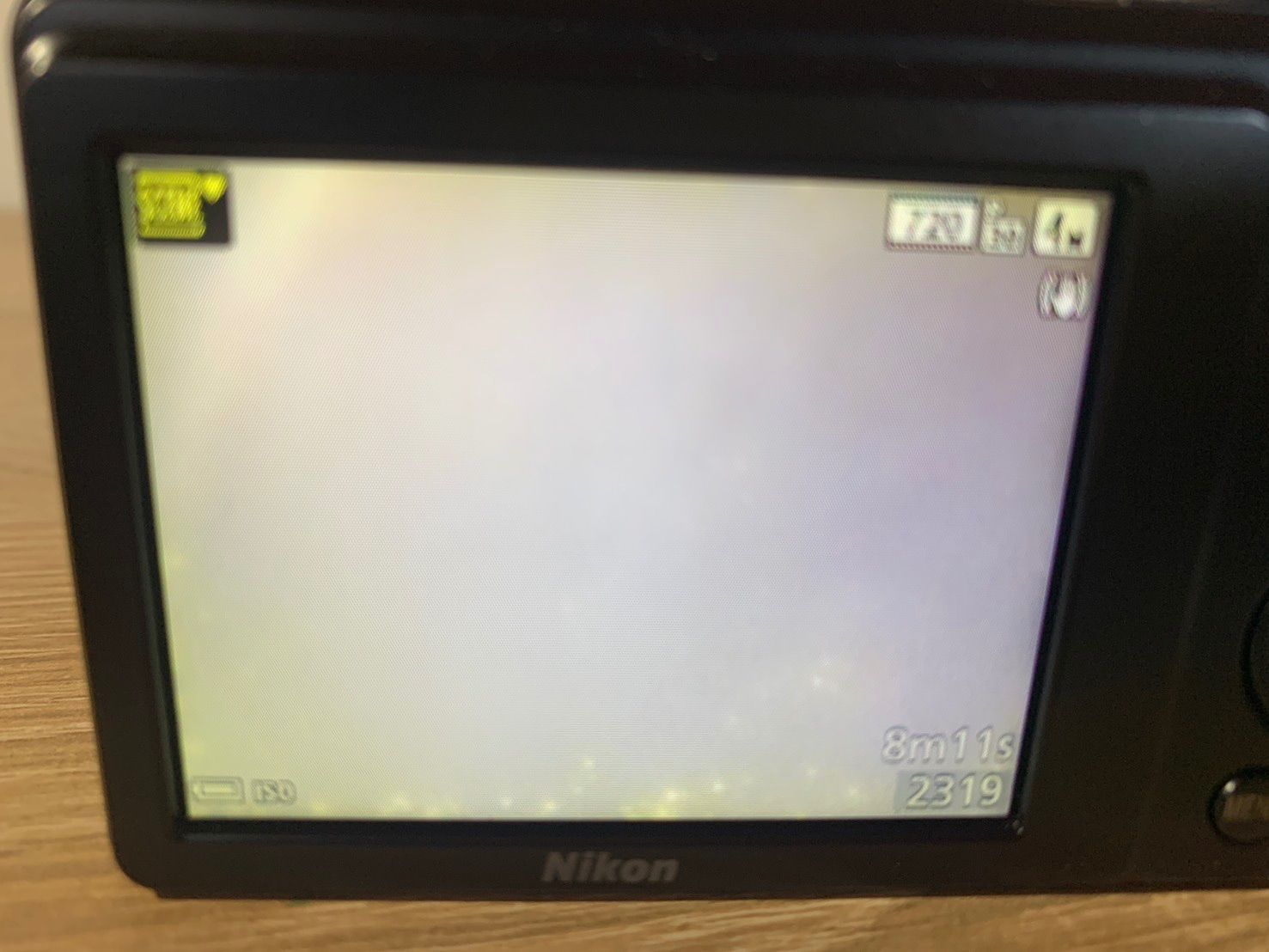 ブラック デジカメ