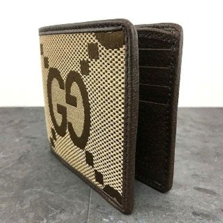 送料込み！ 極美品 GUCCI 二つ折り札入れ 699308 ジャンボGG 580