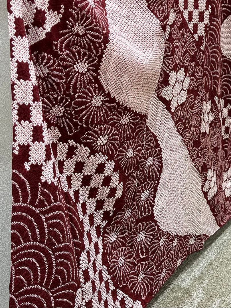 総絞り 訪問着 ぼかし八掛 青海波 正絹 裏打ち済 A094 - メルカリ