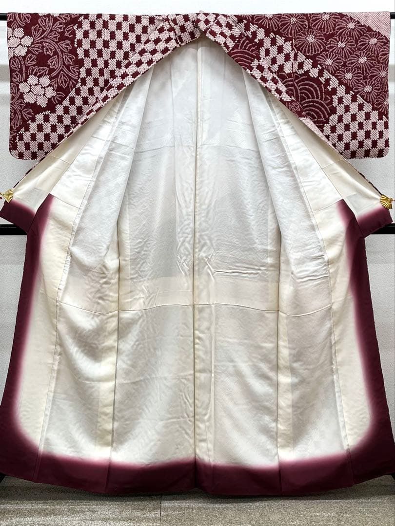 総絞り 訪問着 ぼかし八掛 青海波 正絹 裏打ち済 A094 - メルカリ