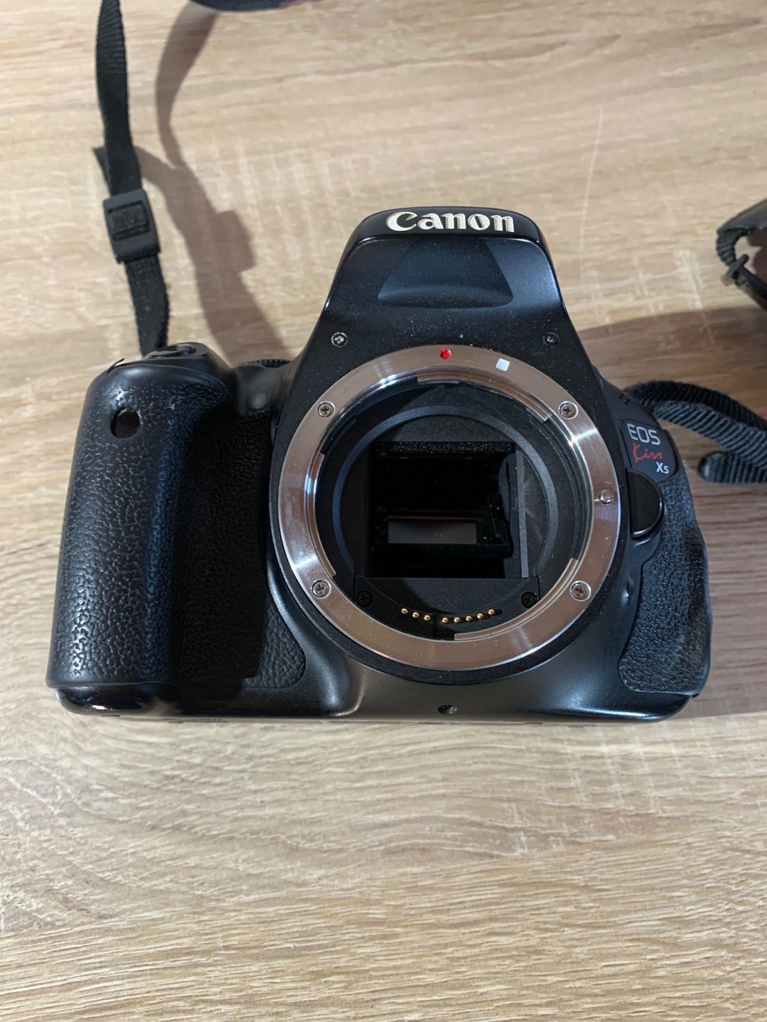 6806 Canon EOS Kiss x 5 ブラック デジカメ