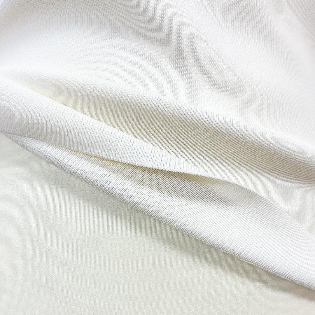 美品】FOXEY 半袖ハイネックニット裾プレートロゴ 最高 40 無地 オフ