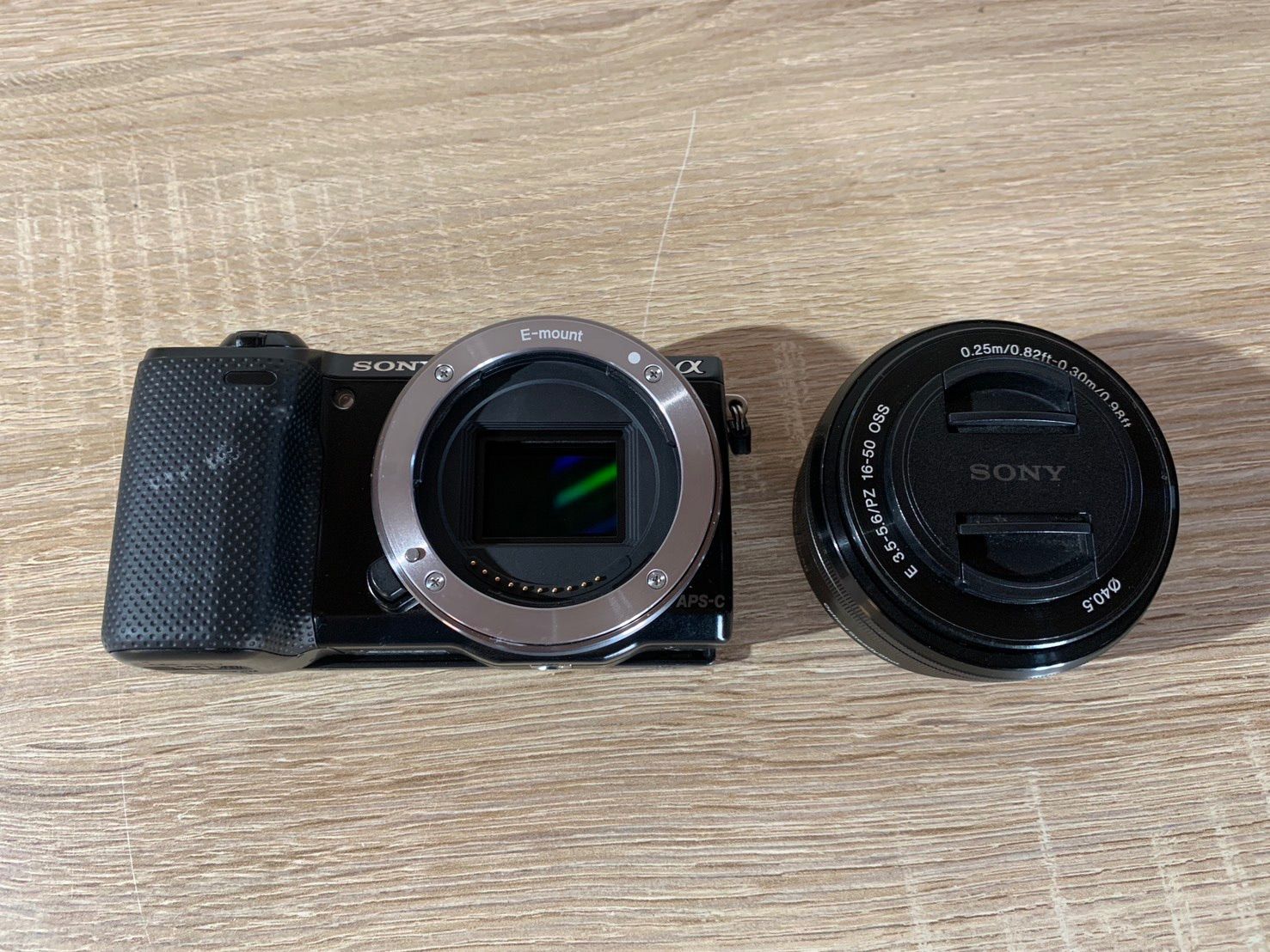 6807 Sony NEX-5 R ブラック デジカメ