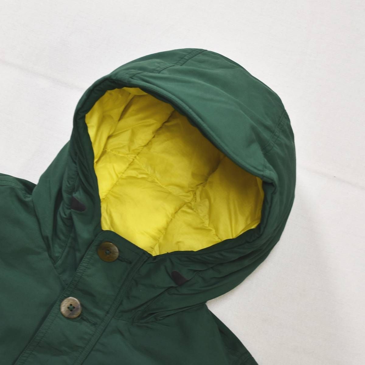  暖 モンベル montbell ダウン ハスキーコート 裏地 キルティング ウィンドブレーカー ジャンパー 120 グリーン x イエロー アウトドア カジュアル ウェア タウンユース レジャー キッズ 子供服 その他 ジャケット ブルゾン
