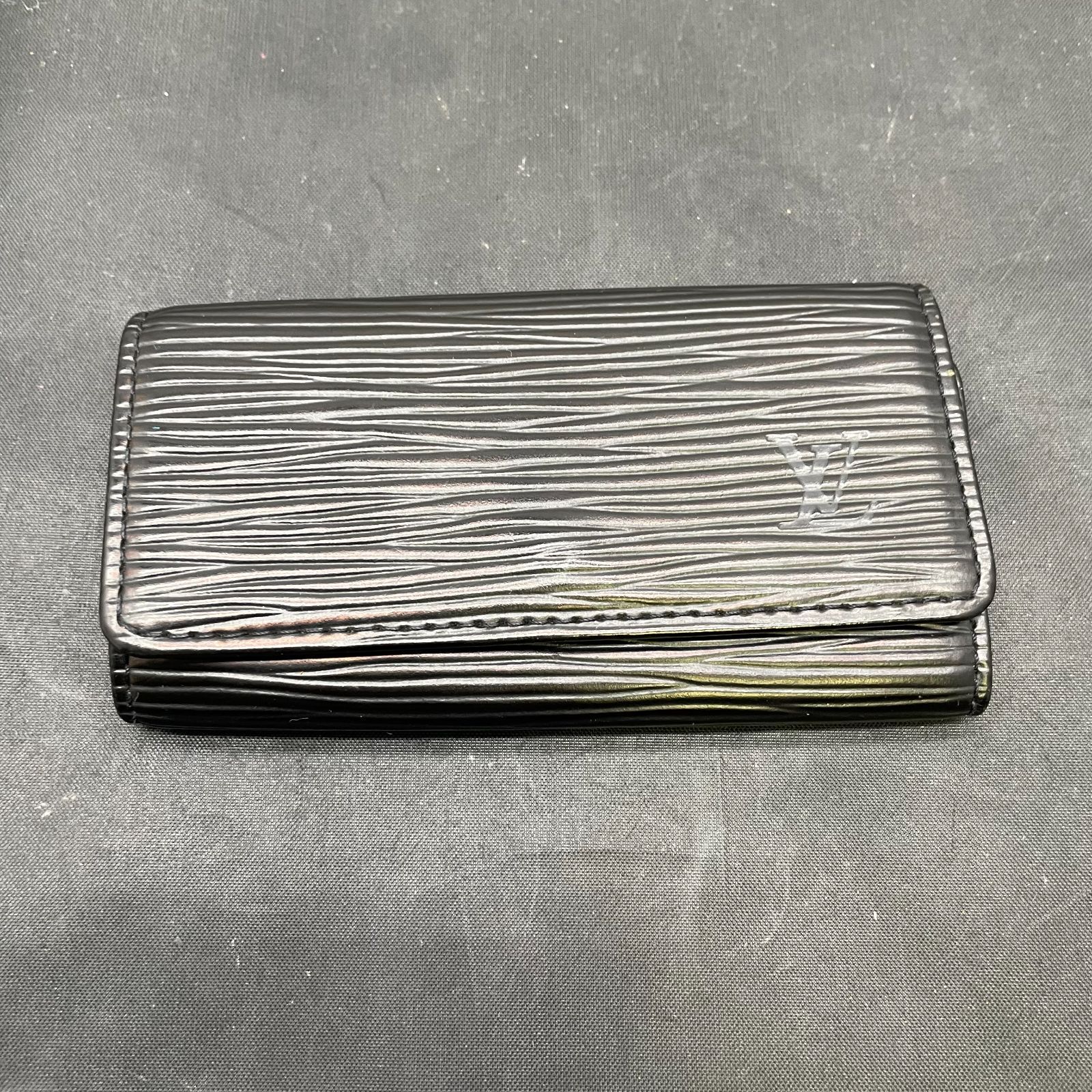 ルイヴィトン エピ ミュルティクレ4