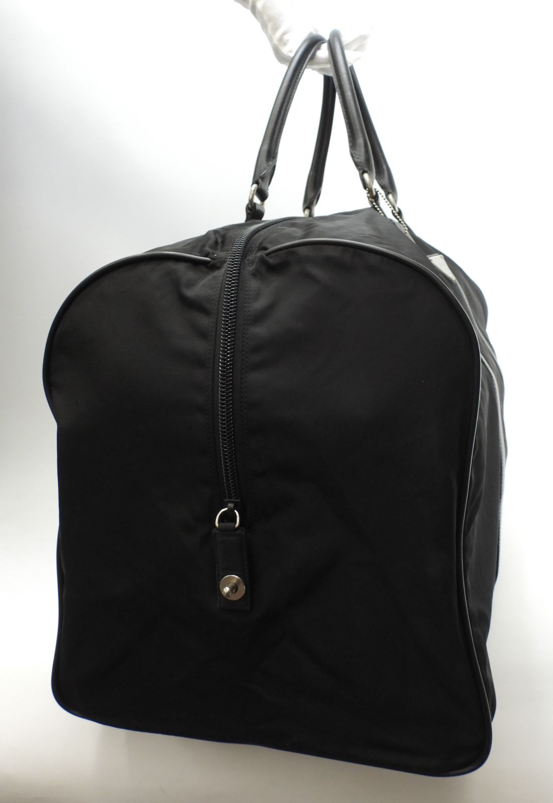 プラダ ボストンバッグ大 三角プレート ナイロン黒 トラベル 旅行用