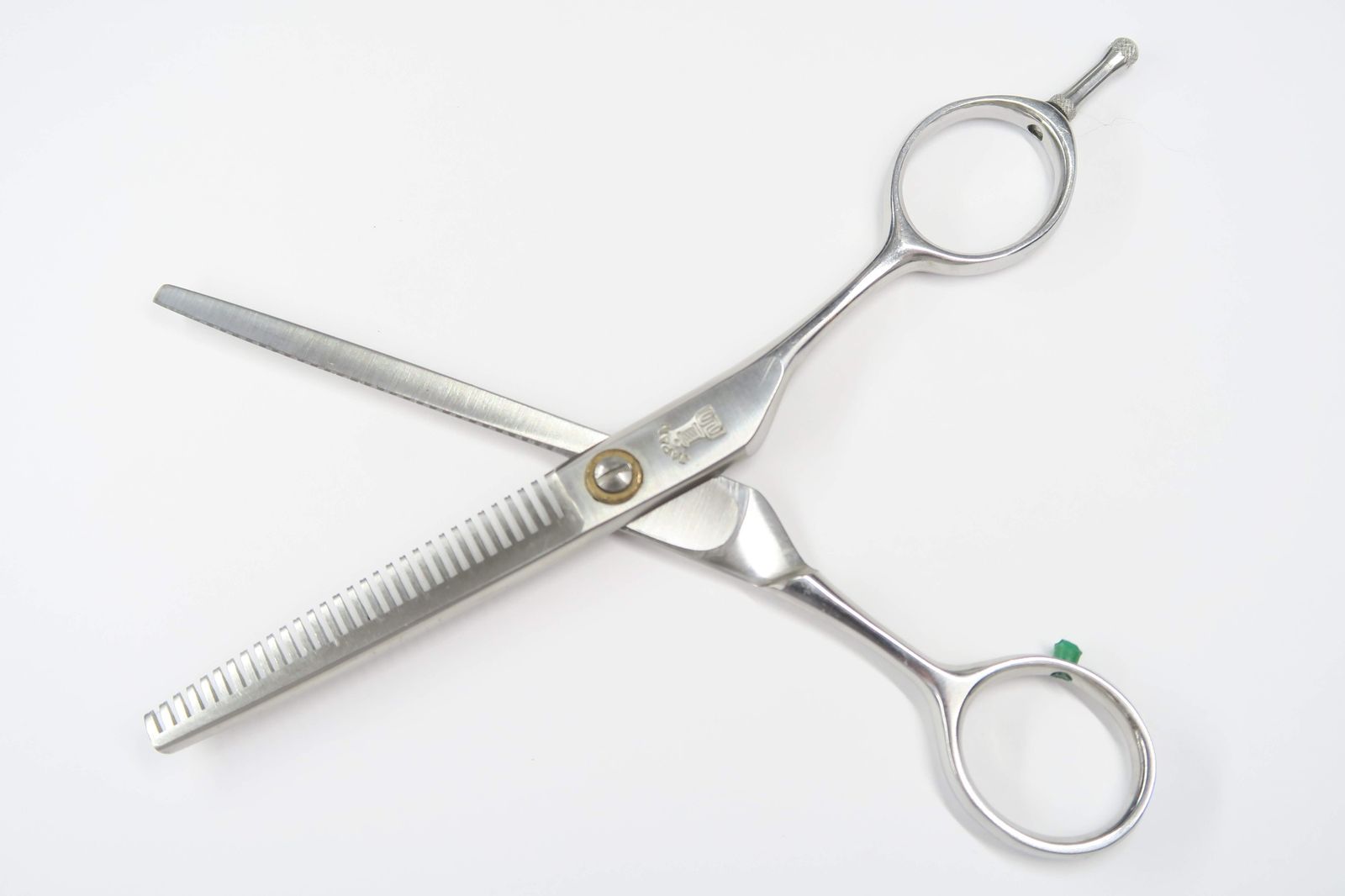 理容美容鋏　マツザキ　メンテナンス済みです。 Cランク【MATSUZAKI マツザキ】 FD5530D セニング 美容師・理容師 5.4