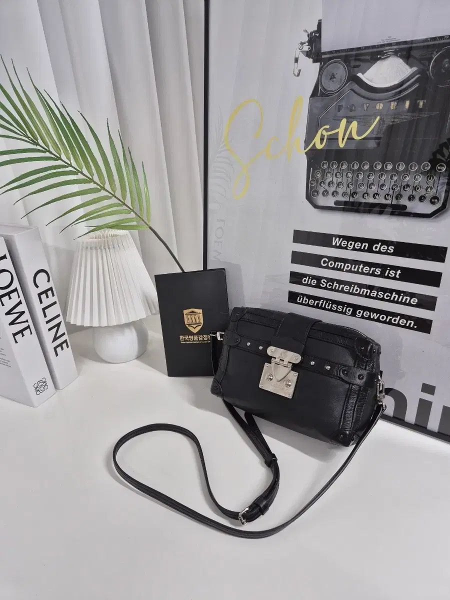 ルイヴィトン プチットマル クロスバック