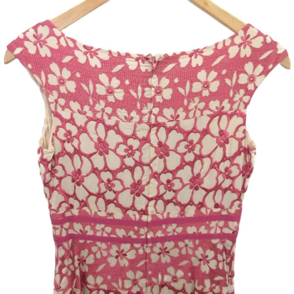 美品トッカ⭐︎120cm ピンク 花刺繍ノースリーブドレス ワンピース トッカ TOCCA ノースリーブワンピース ドレス ひざ丈 刺繍 花柄 ピンク