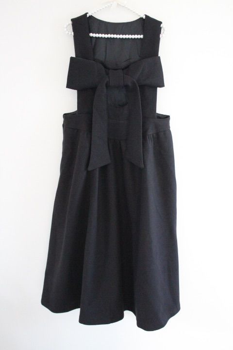 SET】パフスリーブランダムパールニット 黒+バックリボンボックス SET】パフスリーブランダムパールニット 黒+バックリボンボックス