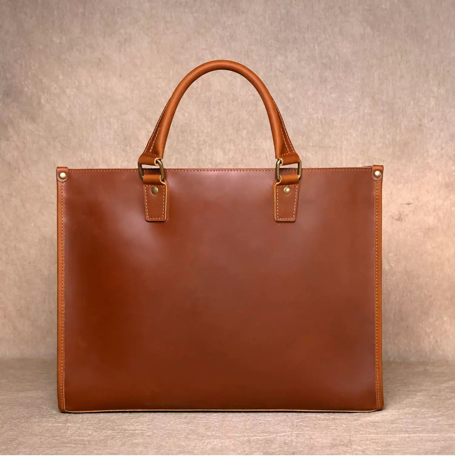 h ヴィンテージ ビジネス 本革ブリーフケース クレイジーホースレザー メンズ 手提げ 15〜16インチPC対応 ミニマルデザイン 大容量 通勤 出張