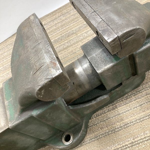 トレードマーク 丸胴型バイス125