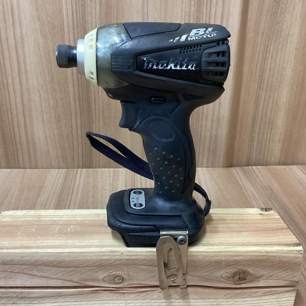 品 makita マキタ 14.4 V充電式インパクトドライバ 要商品説明 201