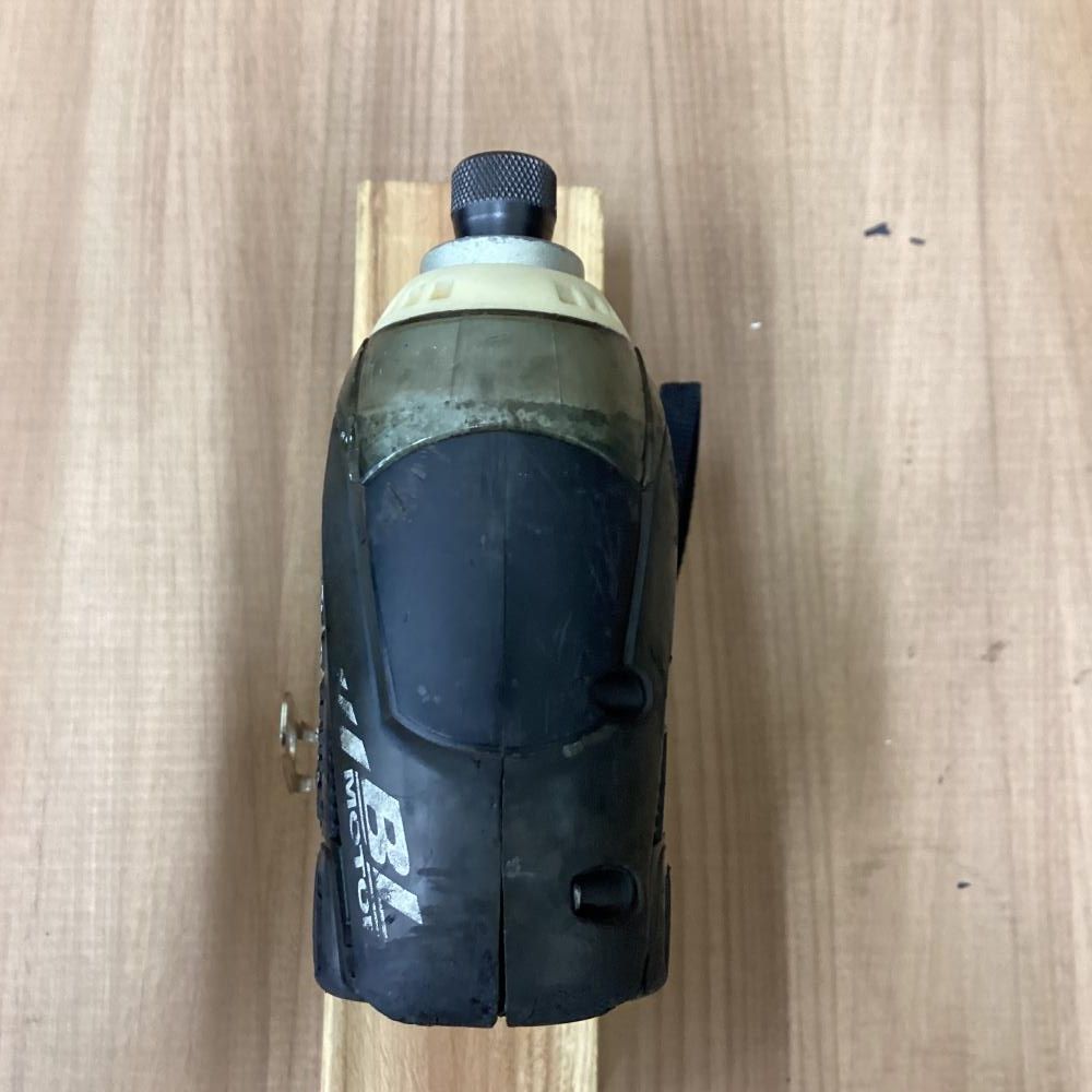 14.4 V充電式インパクトドライバ