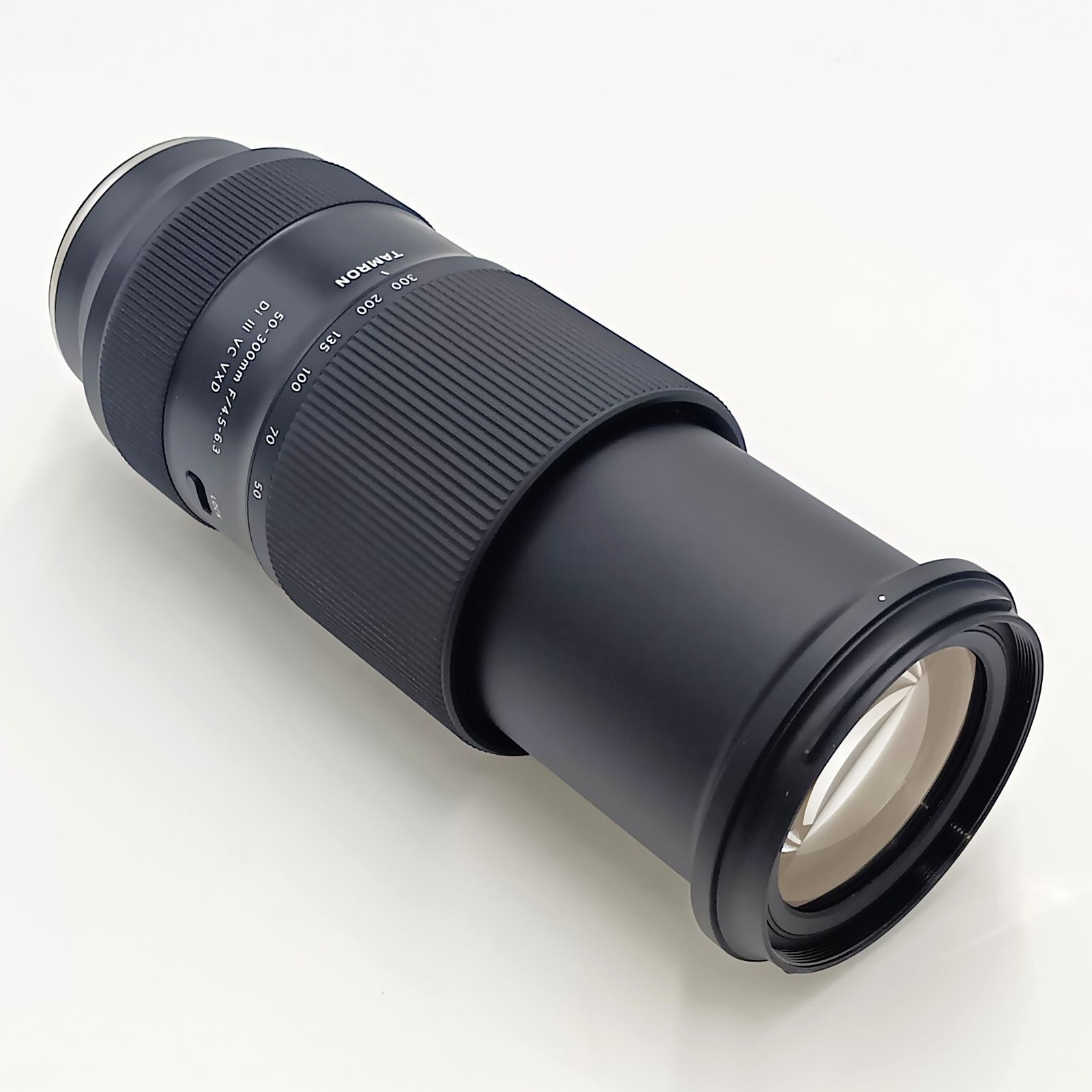 TAMRON 50-300 mm F 4.5-6.3 Di III VC VXD Model A 069 ソニー E マウント用 Serial 003856 6倍ズーム望遠レンズ