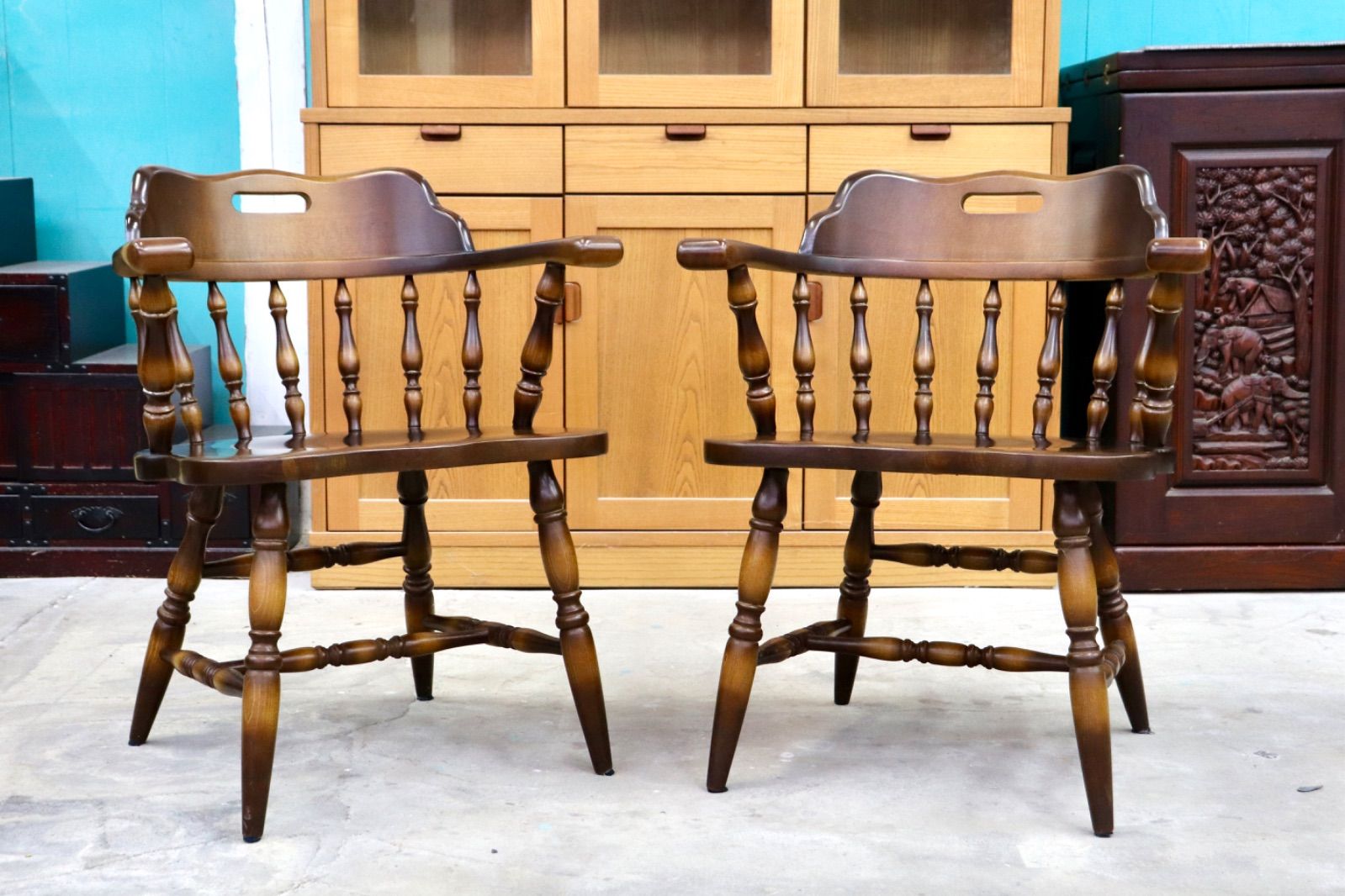 飛騨産業 HIDA キツツキ アームチェア 2脚セット ダイニングチェア キャプテンチェア 椅子 ヴィンテージ 無垢 国産家具