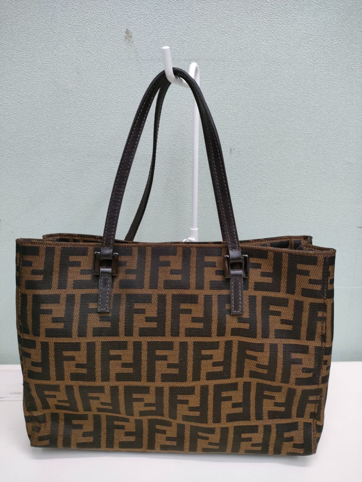 FENDI ズッカ柄 ハンドバッグ - メルカリ