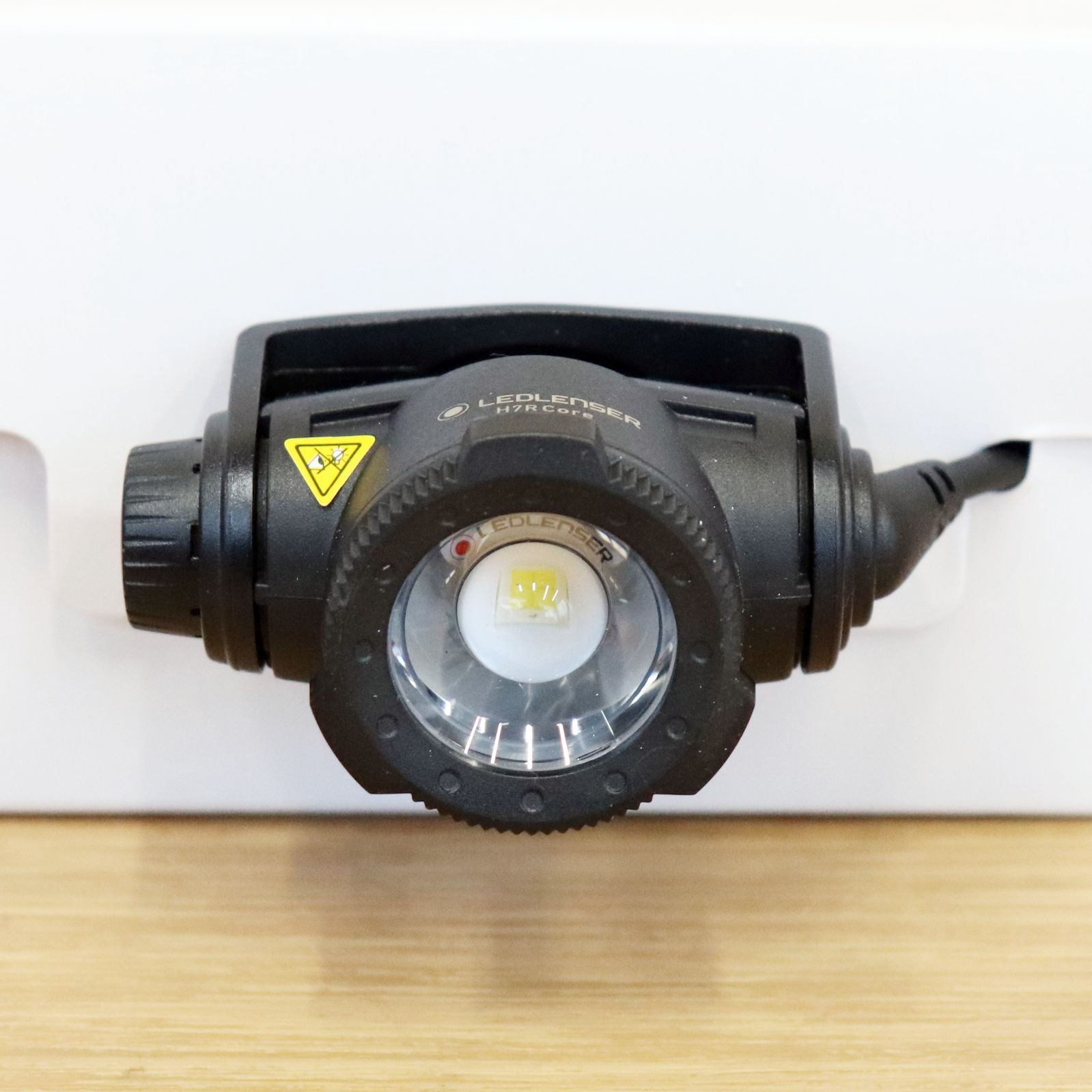 新潟発 LEDLENSER ヘッドライト H7R CORE 新品未使用 防水 防塵 工事