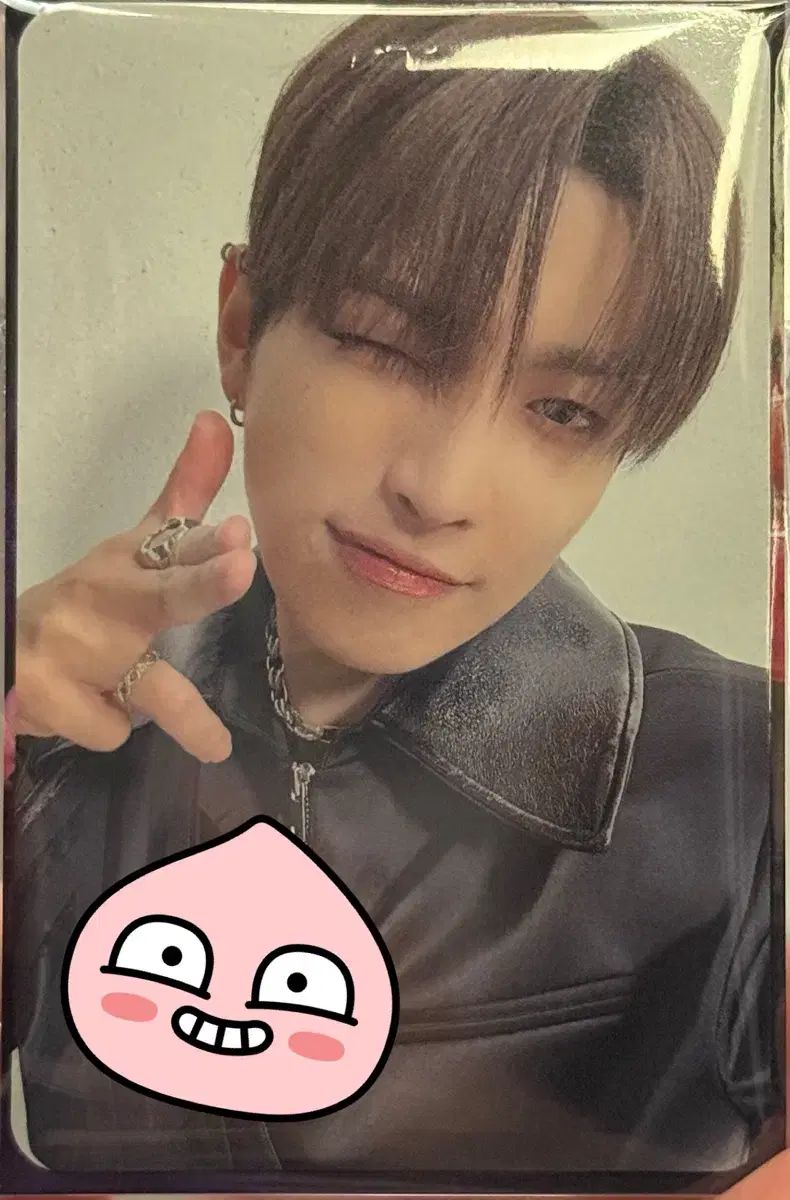 ATEEZ VR トレカ ホンジュン - メルカリ