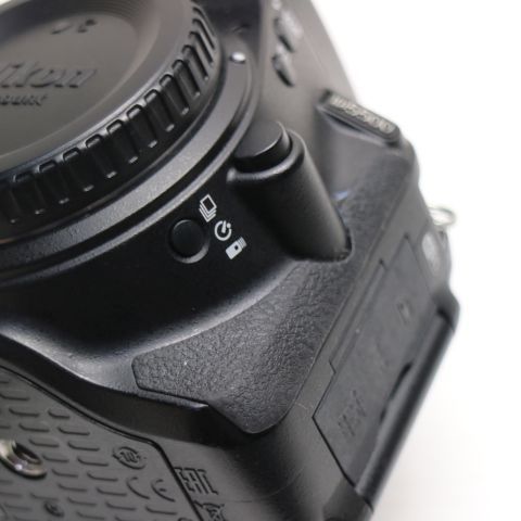 超美品 D5500 ブラック 即日発送 一眼レフ Nikon 本体 土日祝発送OK