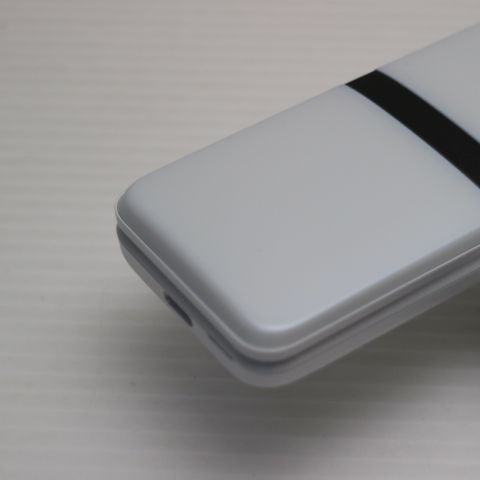 新品同様 KY-42C DIGNO ケータイ ホワイト DoCoMo ガラケー 京セラ