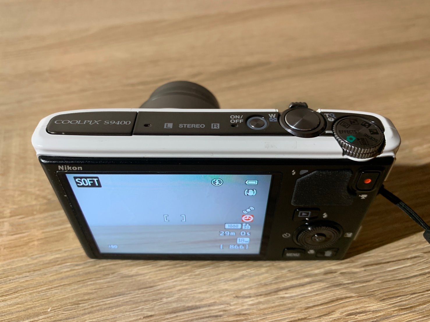 6819 Nikon COOLPIX S9400 ホワイト デジカメ - メルカリ